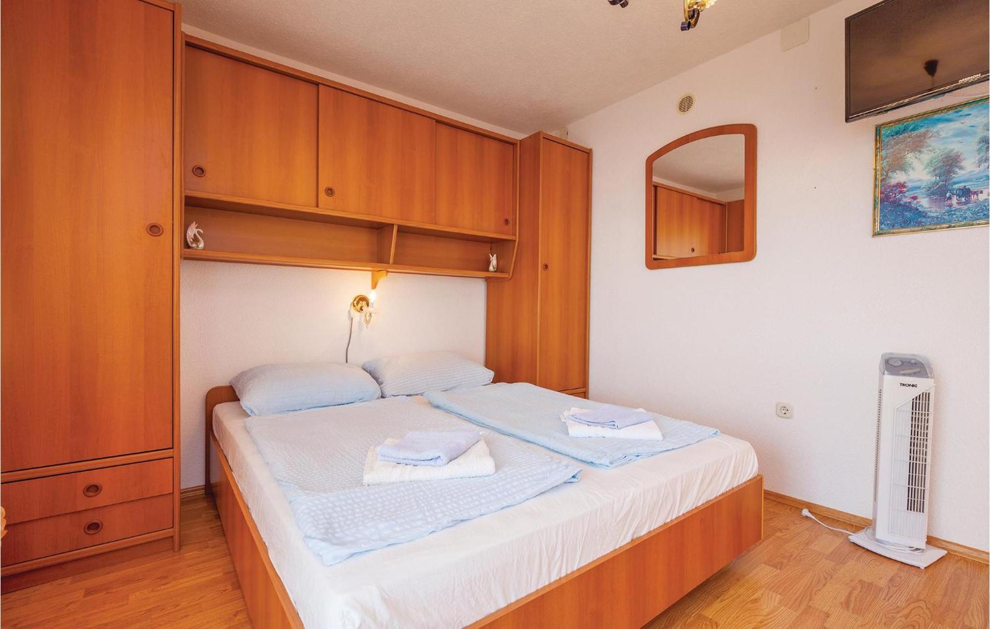 1 Bedroom Cozy Apartment In Crikvenica Exterior photo