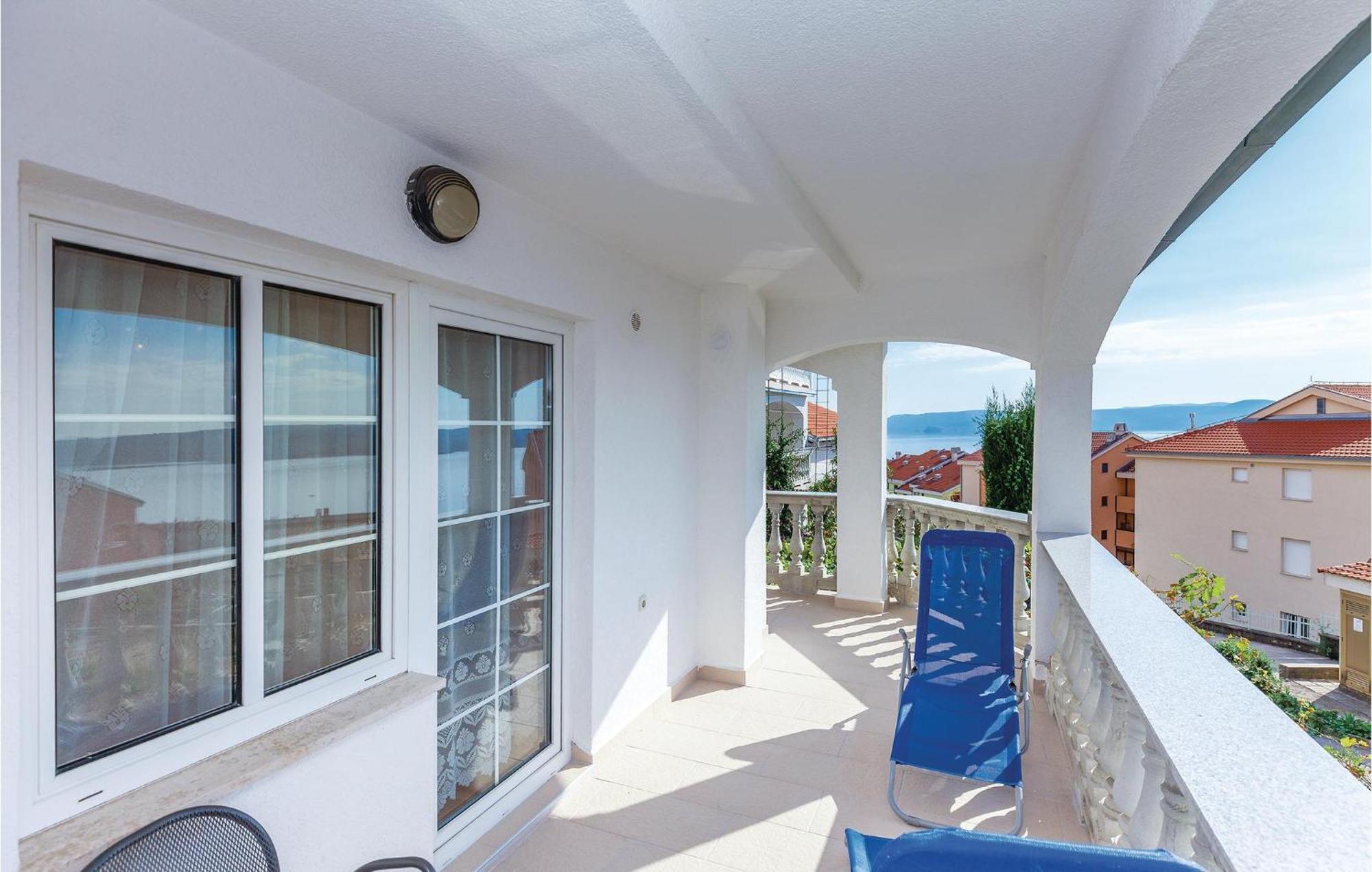 1 Bedroom Cozy Apartment In Crikvenica Exterior photo