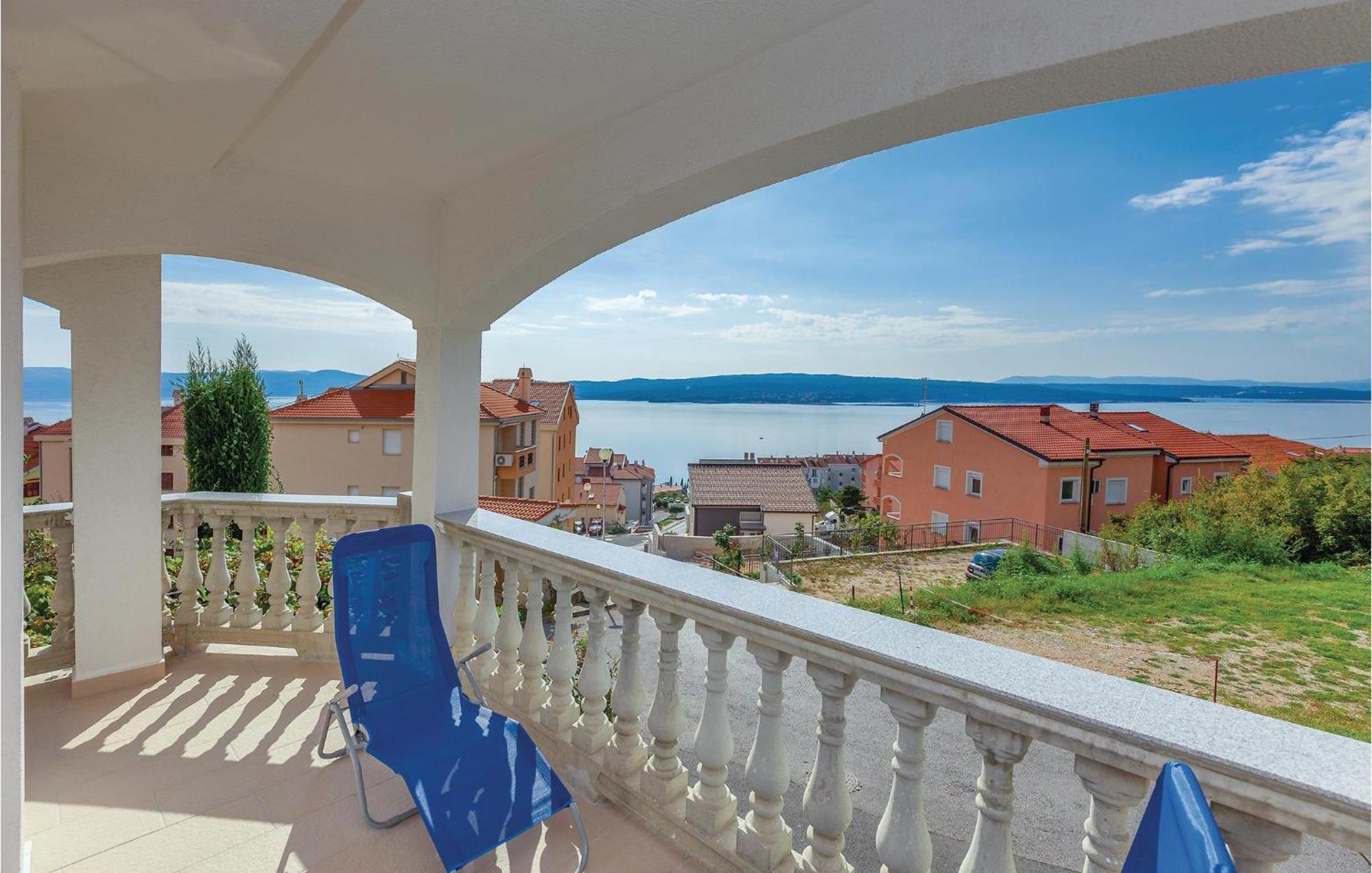 1 Bedroom Cozy Apartment In Crikvenica Exterior photo